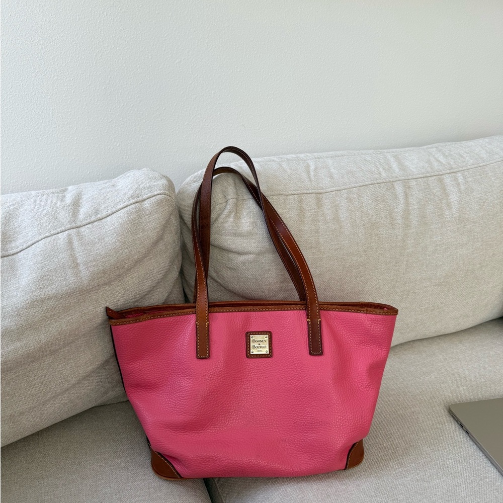 Pink dooney & bourke Leather Tote Bag 💗